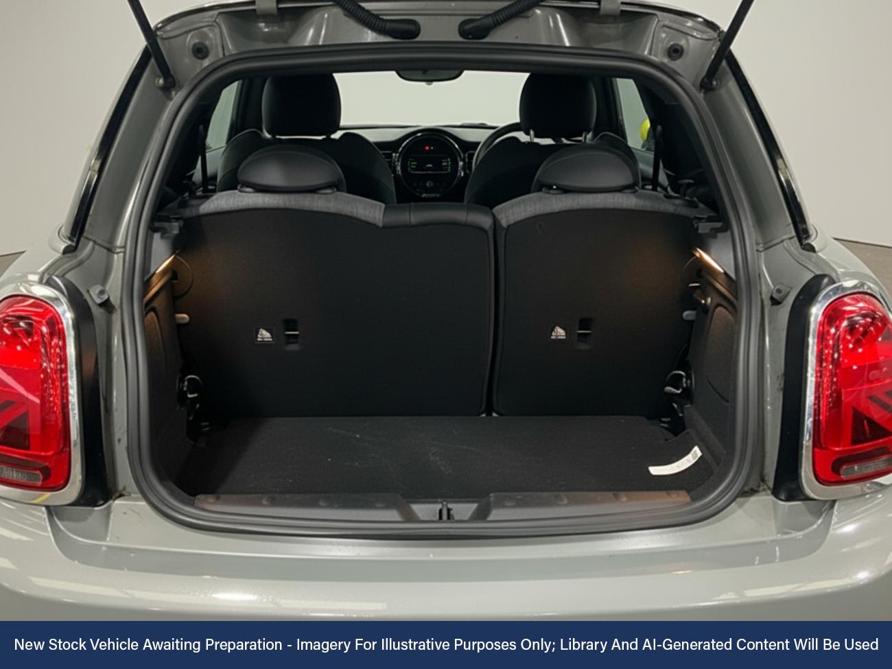 Used MINI Electric Hatch 2021 for sale - 76412784: Photo 6