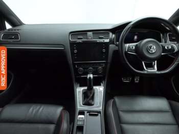 Used Volkswagen Golf 2019 for sale - 74937673: Photo