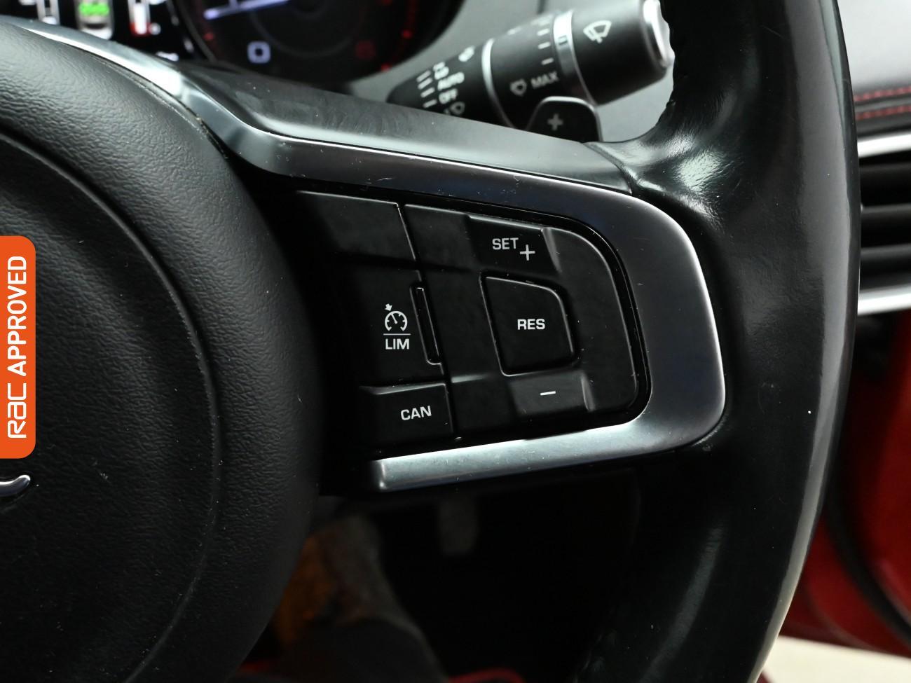 Used Jaguar XE 2015 for sale - 77037457: Photo 21