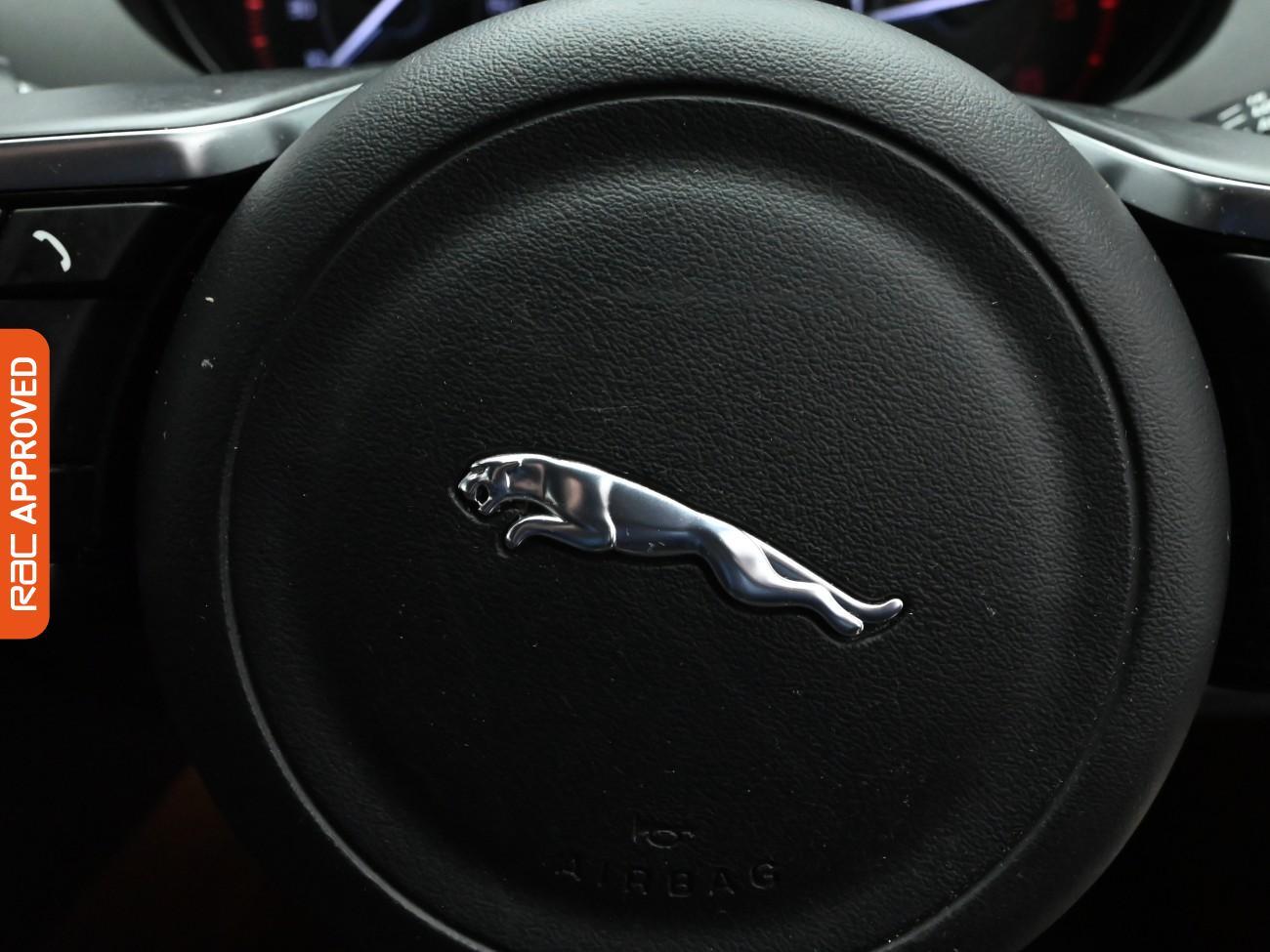 Used Jaguar XE 2015 for sale - 77037457: Photo 22