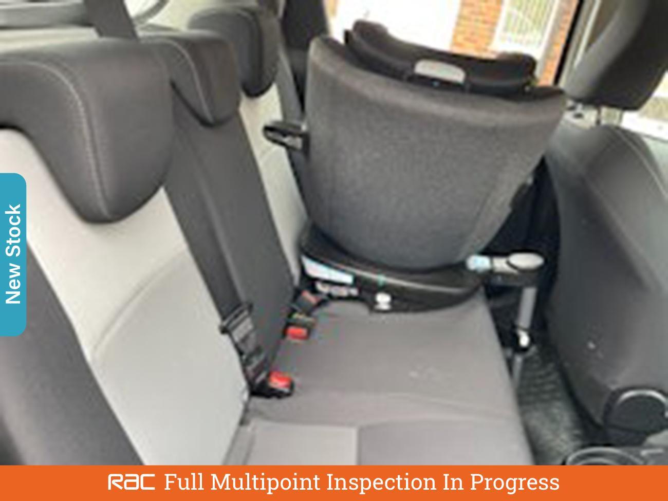 Used Toyota Yaris 2020 for sale - 76364745: Photo 4