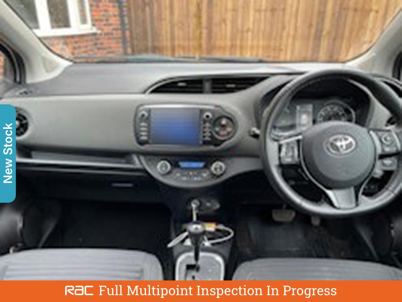 Used Toyota Yaris 2020 for sale - 76364745: Photo 6