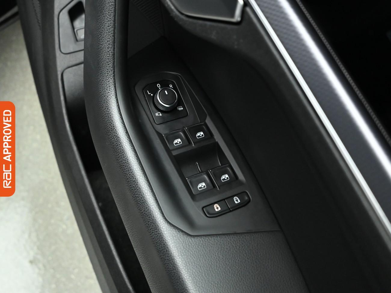 Used Volkswagen Touareg 2019 for sale - 77340742: Photo 26