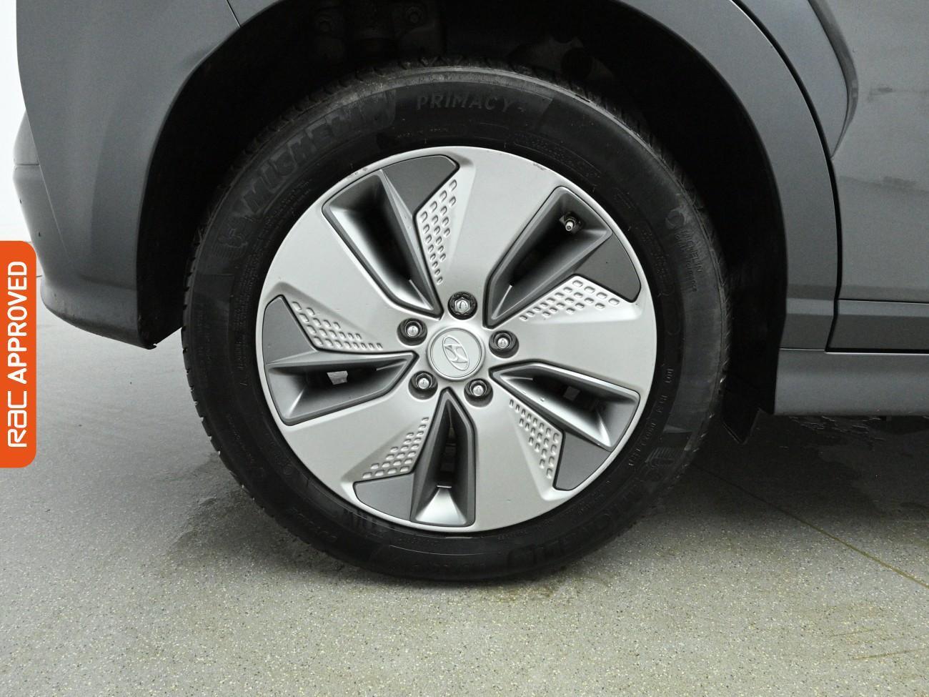 Used Hyundai KONA 2020 for sale - 77472951: Photo 31