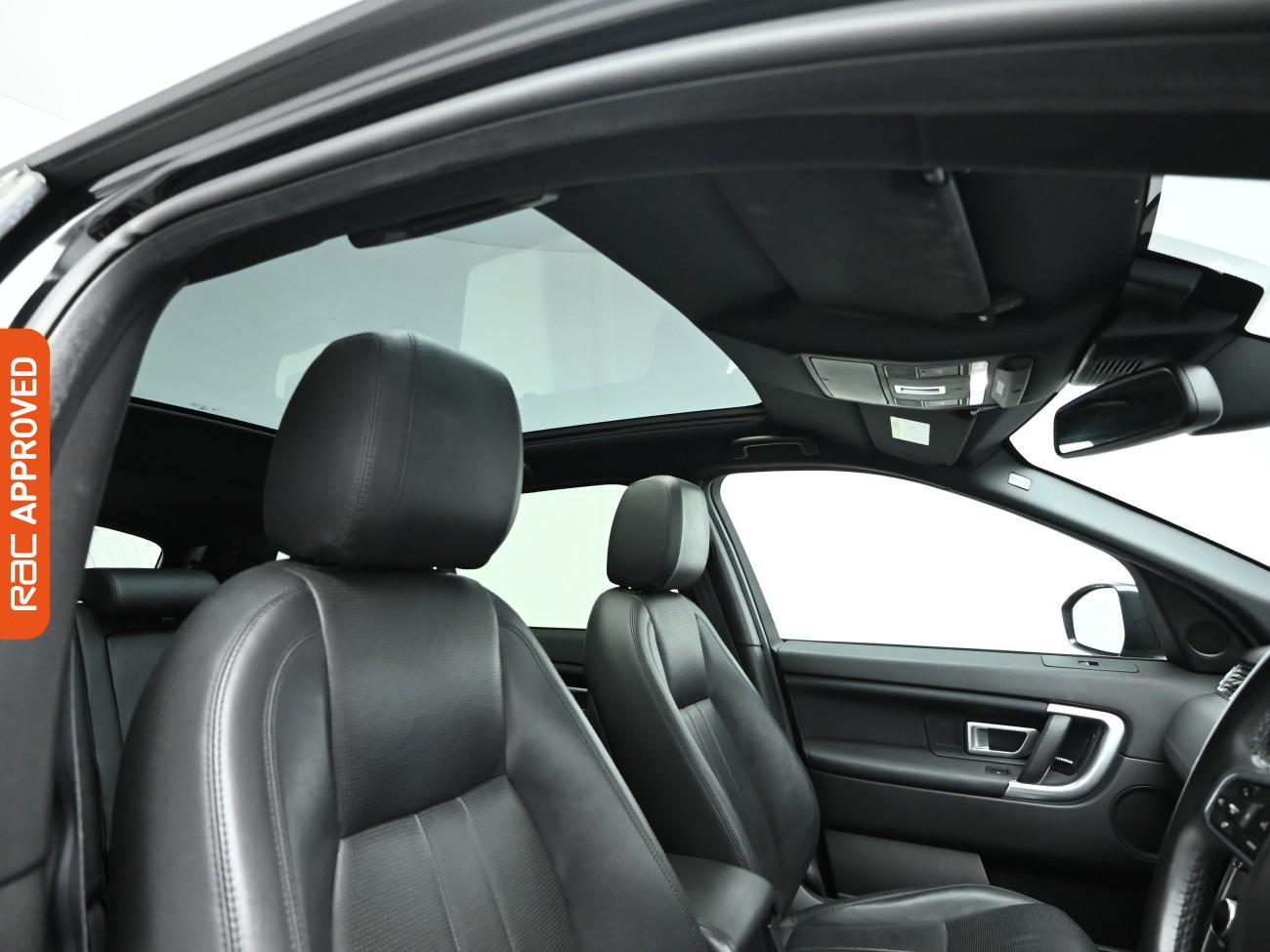 Used Land Rover Discovery Sport 2018 for sale - 77158805: Photo 3