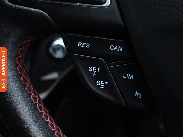Used Ford Kuga 2018 for sale - 75582679: Photo 24