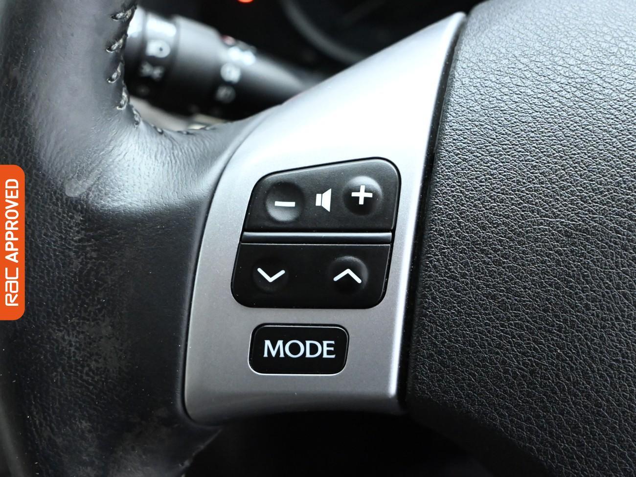 Used Lexus IS 2011 for sale - 76142227: Photo 19