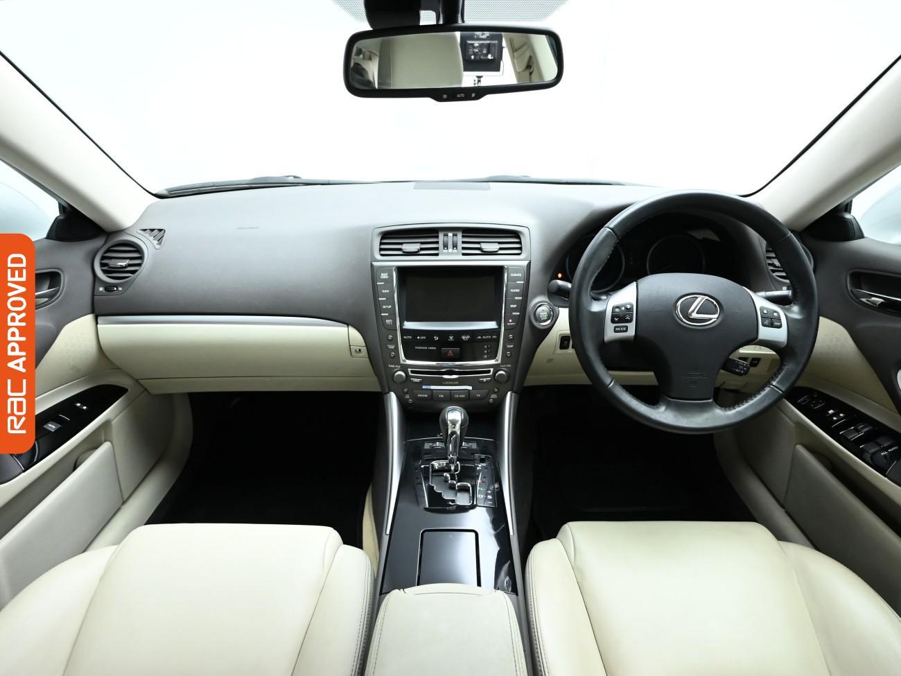 Used Lexus IS 2011 for sale - 76142227: Photo 2