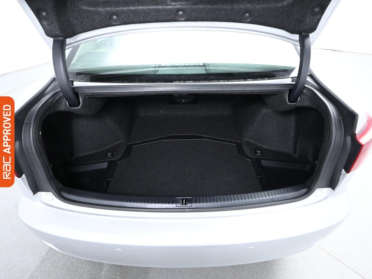 Used Lexus IS 2011 for sale - 76142227: Photo 23