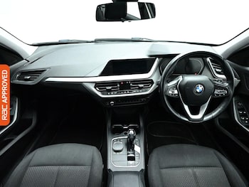 Used BMW 1 Series 2020 for sale - 79138379: Photo