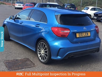 Used Mercedes-Benz A-Class 2013 for sale - 76206871: Photo 2