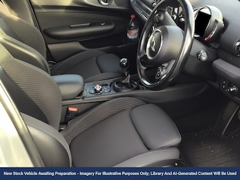 Used MINI Clubman 2018 for sale - 76553447: Photo