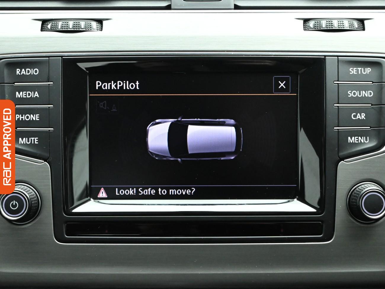 Used Volkswagen Golf 2014 for sale - 77895856: Photo 3