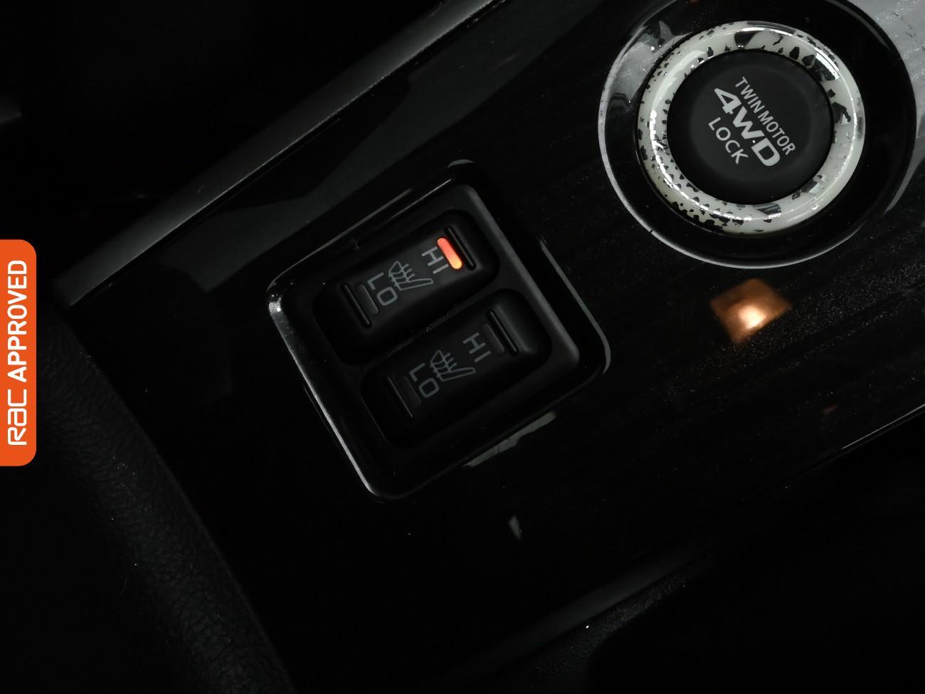 Used Mitsubishi Outlander 2016 for sale - 77719350: Photo 18