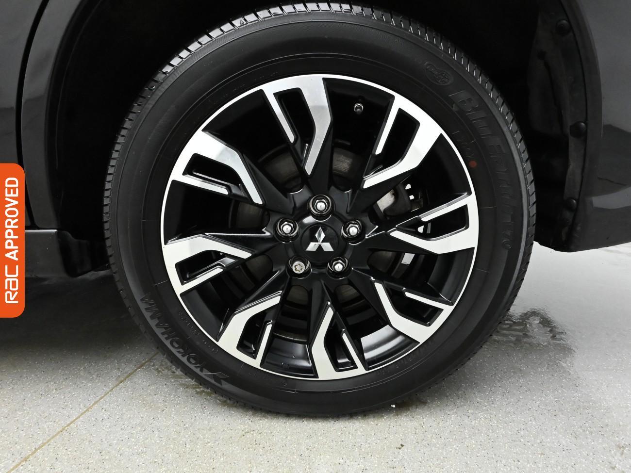 Used Mitsubishi Outlander 2016 for sale - 77719350: Photo 31