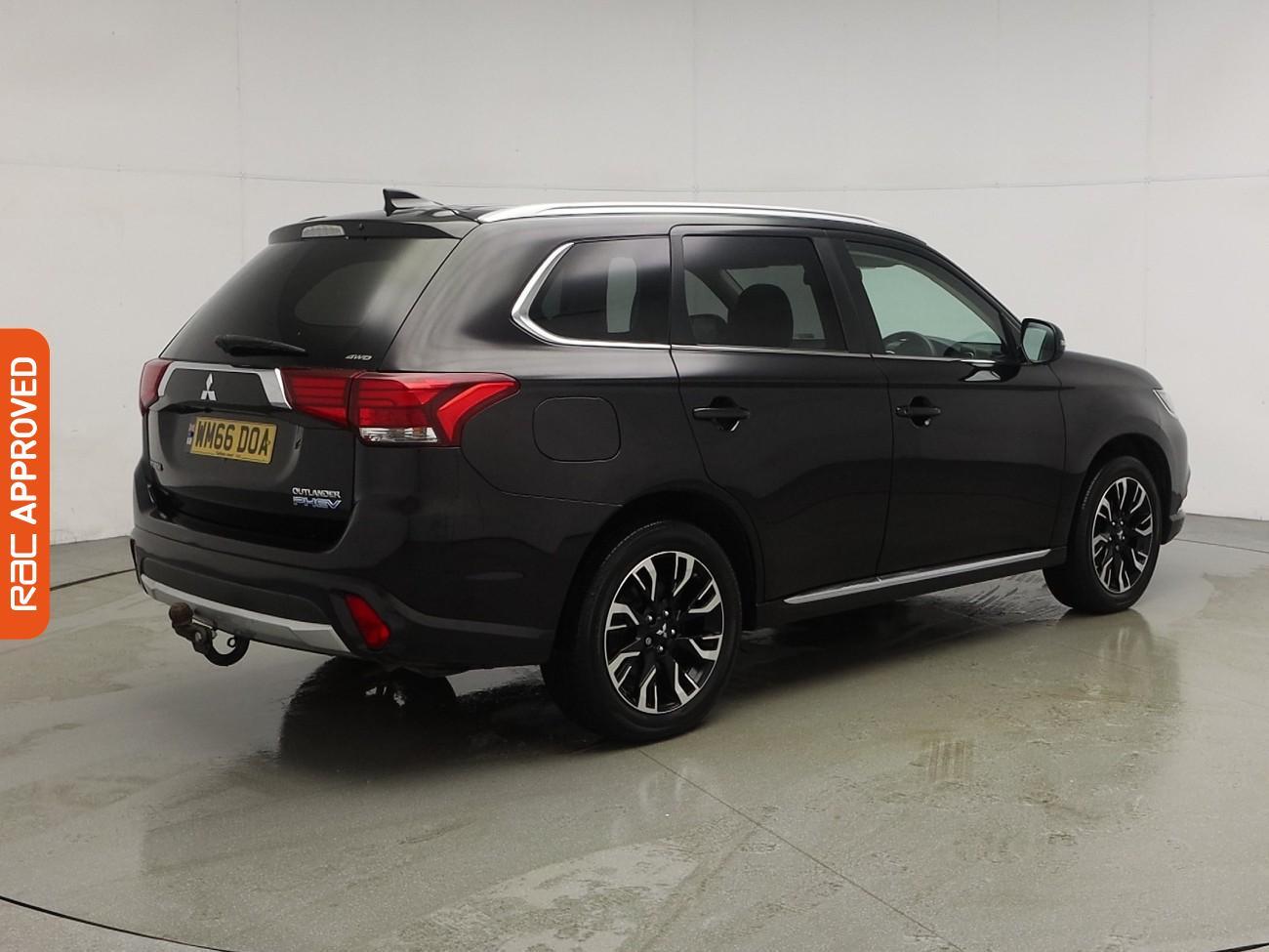 Used Mitsubishi Outlander 2016 for sale - 77719350: Photo 34