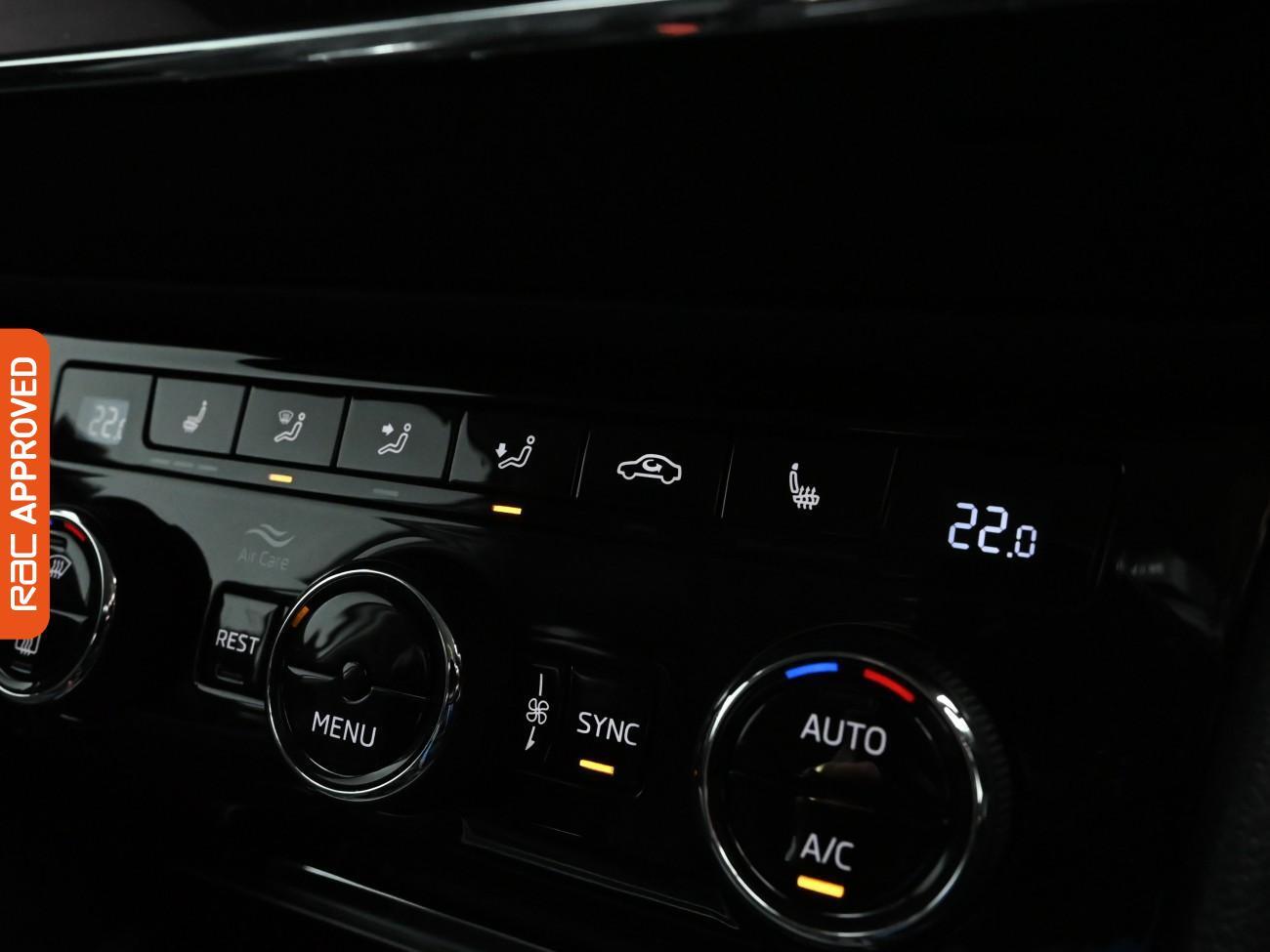 Used Skoda Superb 2020 for sale - 76782934: Photo 15