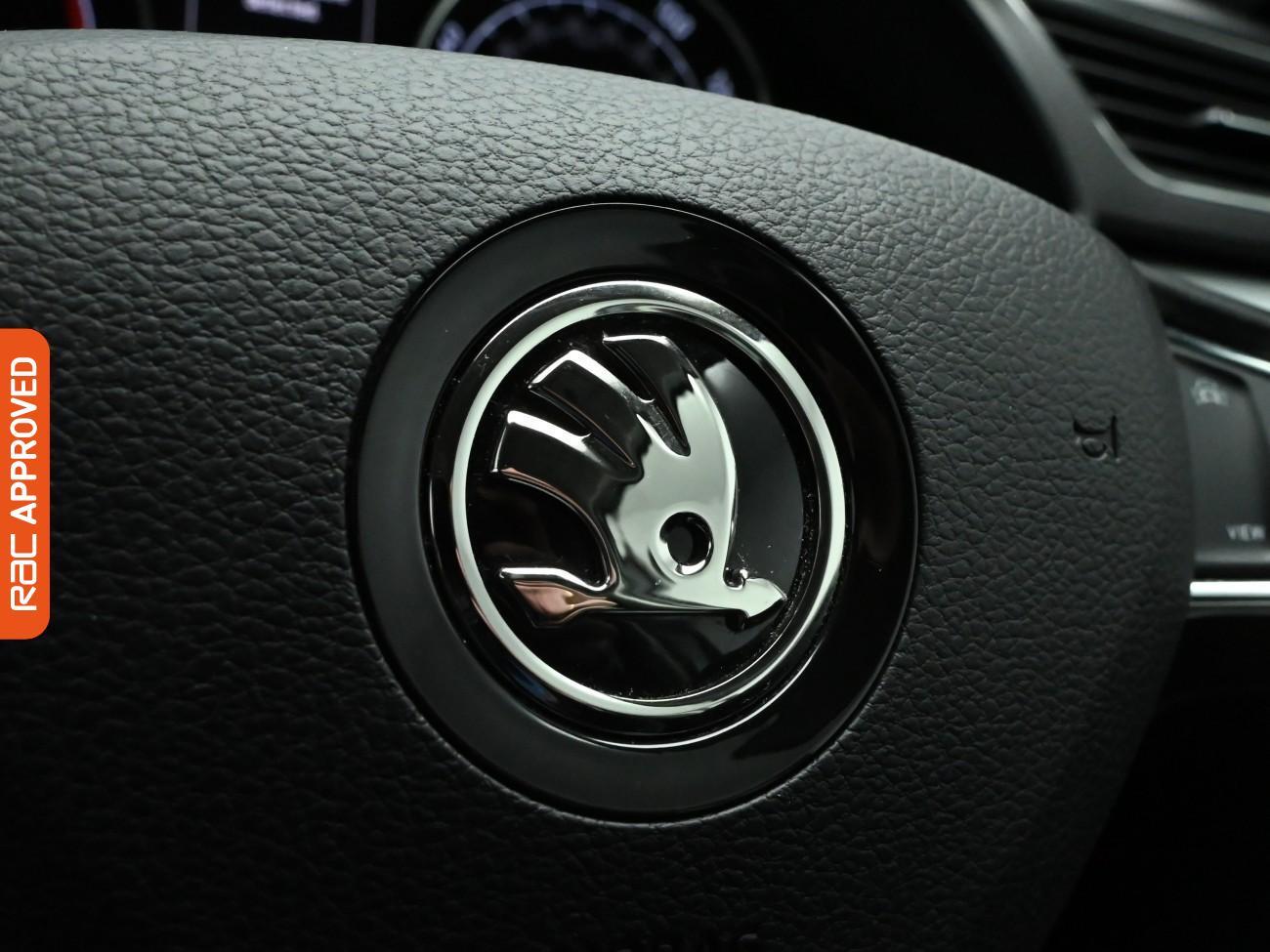 Used Skoda Superb 2020 for sale - 76782934: Photo 24