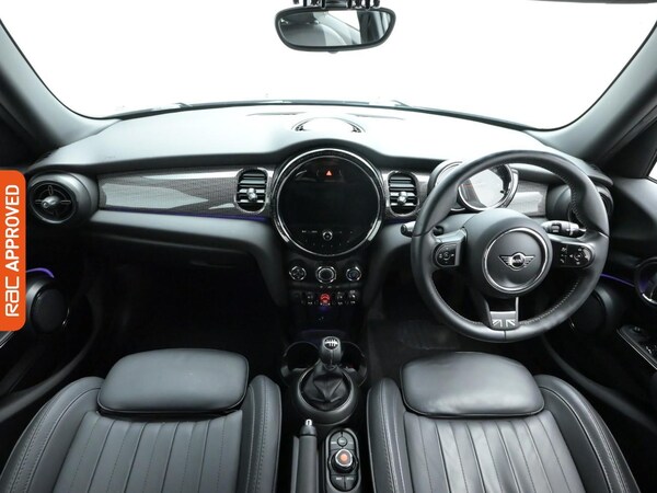 Used MINI Hatch 2021 for sale - 75581239: Photo 2