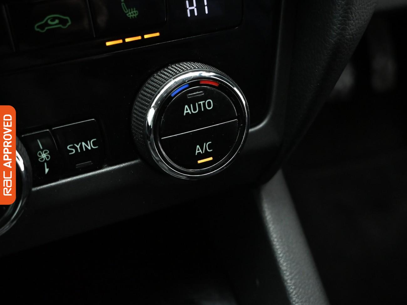 Used Skoda Octavia 2019 for sale - 77666251: Photo 18