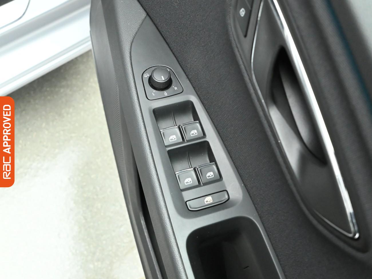 Used SEAT Leon 2018 for sale - 77187427: Photo 24