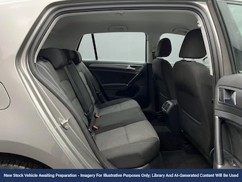 Used Volkswagen Golf 2014 for sale - 77340799: Photo