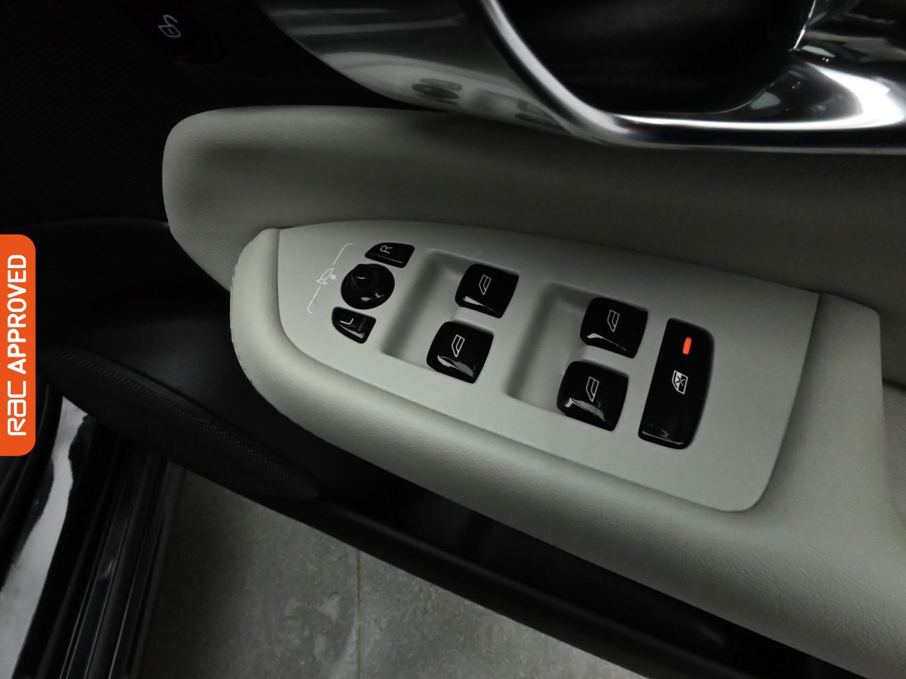 Used Volvo XC90 2021 for sale - 77680026: Photo 29