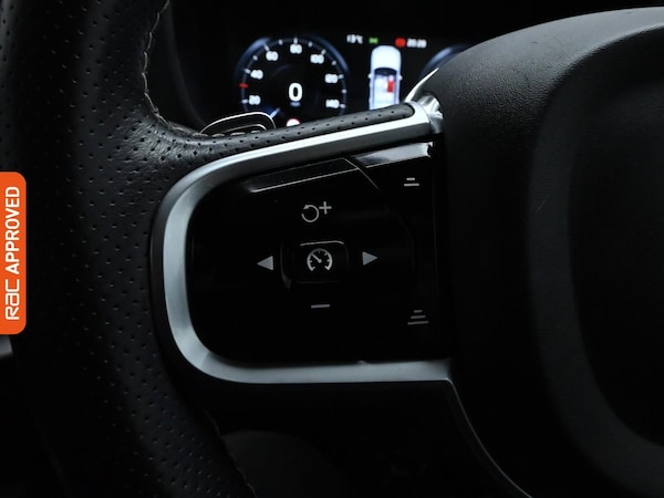 Used Volvo XC60 2018 for sale - 76128509: Photo 23