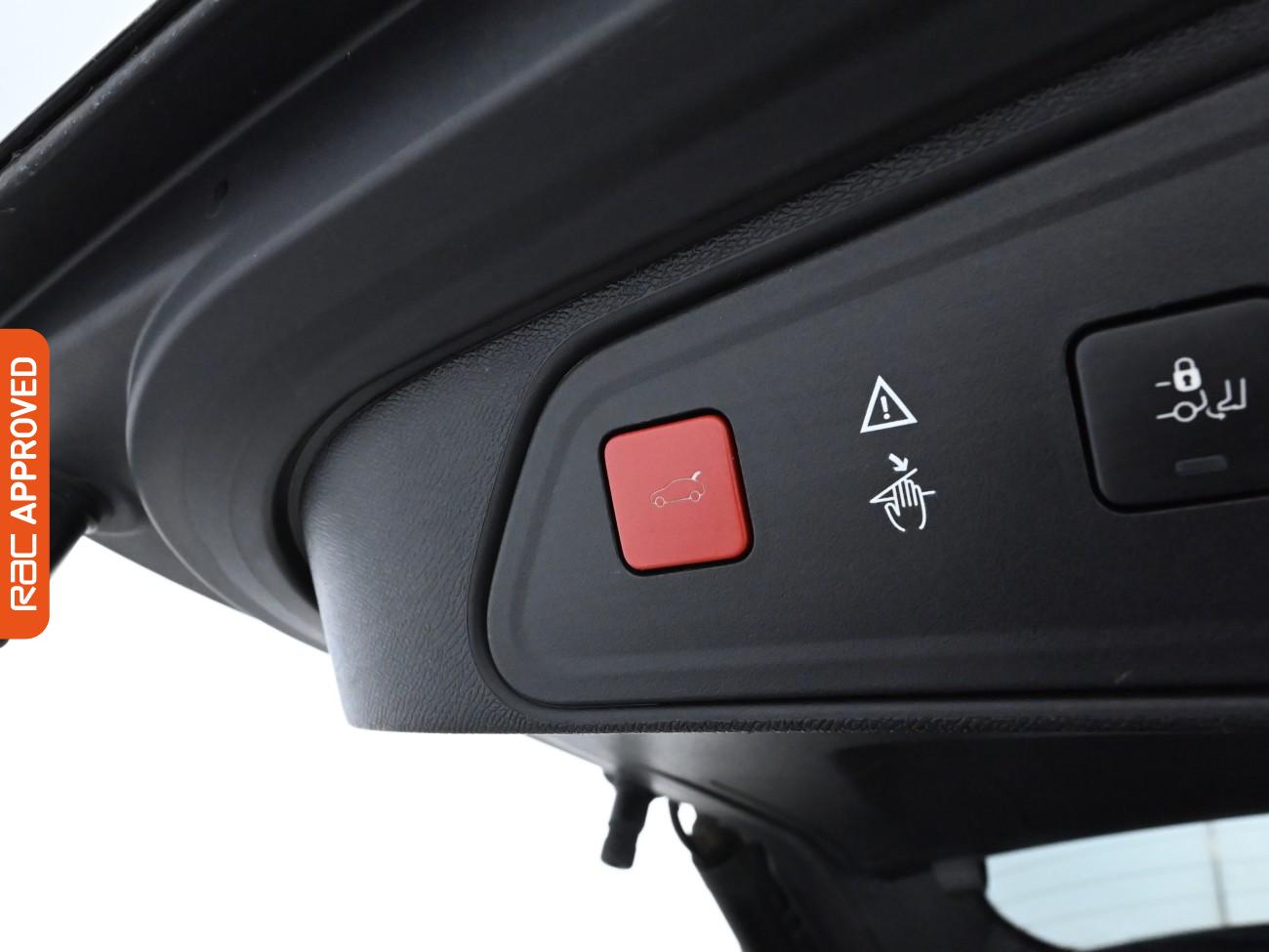 Used Peugeot 3008 2018 for sale - 76142235: Photo 26