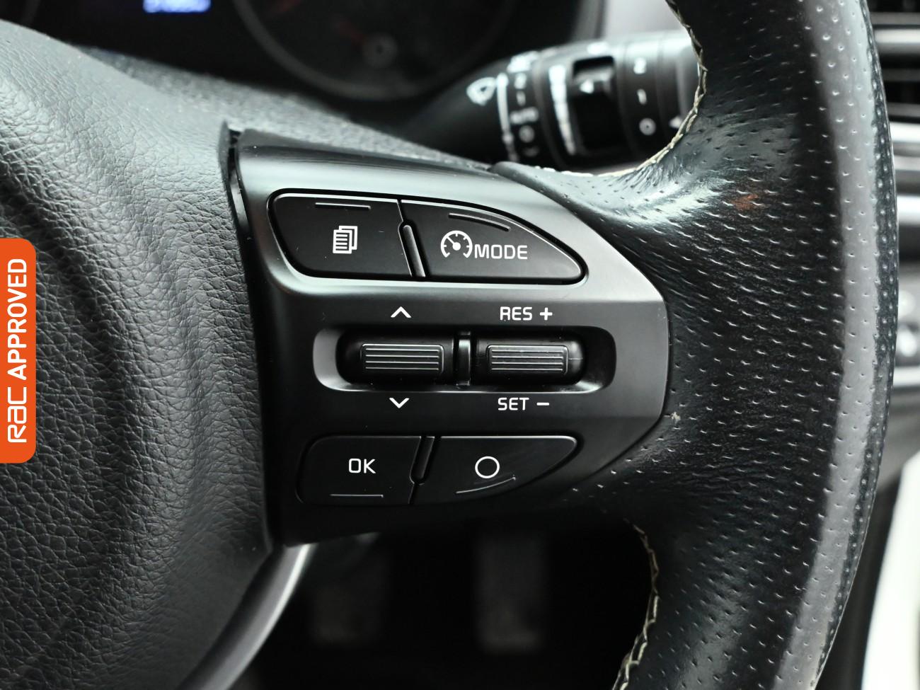 Used Kia Stonic 2020 for sale - 77421429: Photo 21