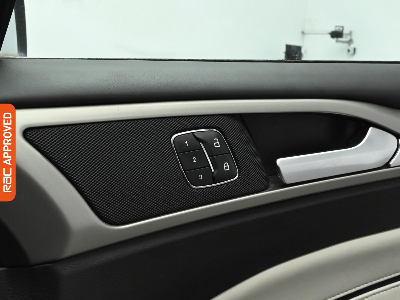 Used Ford Mondeo 2016 for sale - 76649368: Photo 19