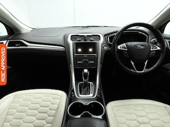 Used Ford Mondeo 2016 for sale - 76649368: Photo