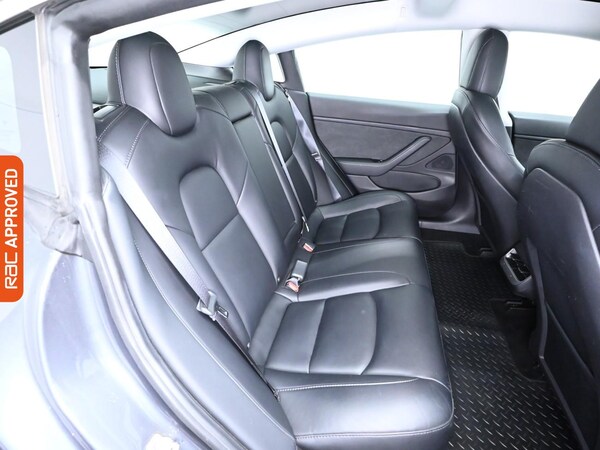 Used Tesla Model 3 2020 for sale - 76206898: Photo 15