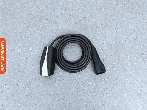 Used Tesla Model 3 2020 for sale - 76206898: Photo 28
