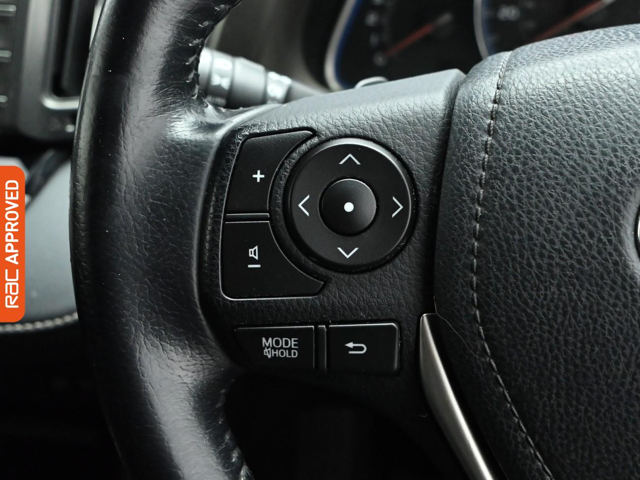 Used Toyota RAV4 2015 for sale - 76663261: Photo 19