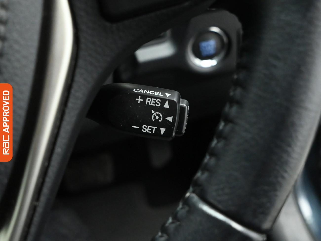 Used Toyota RAV4 2015 for sale - 76663261: Photo 22