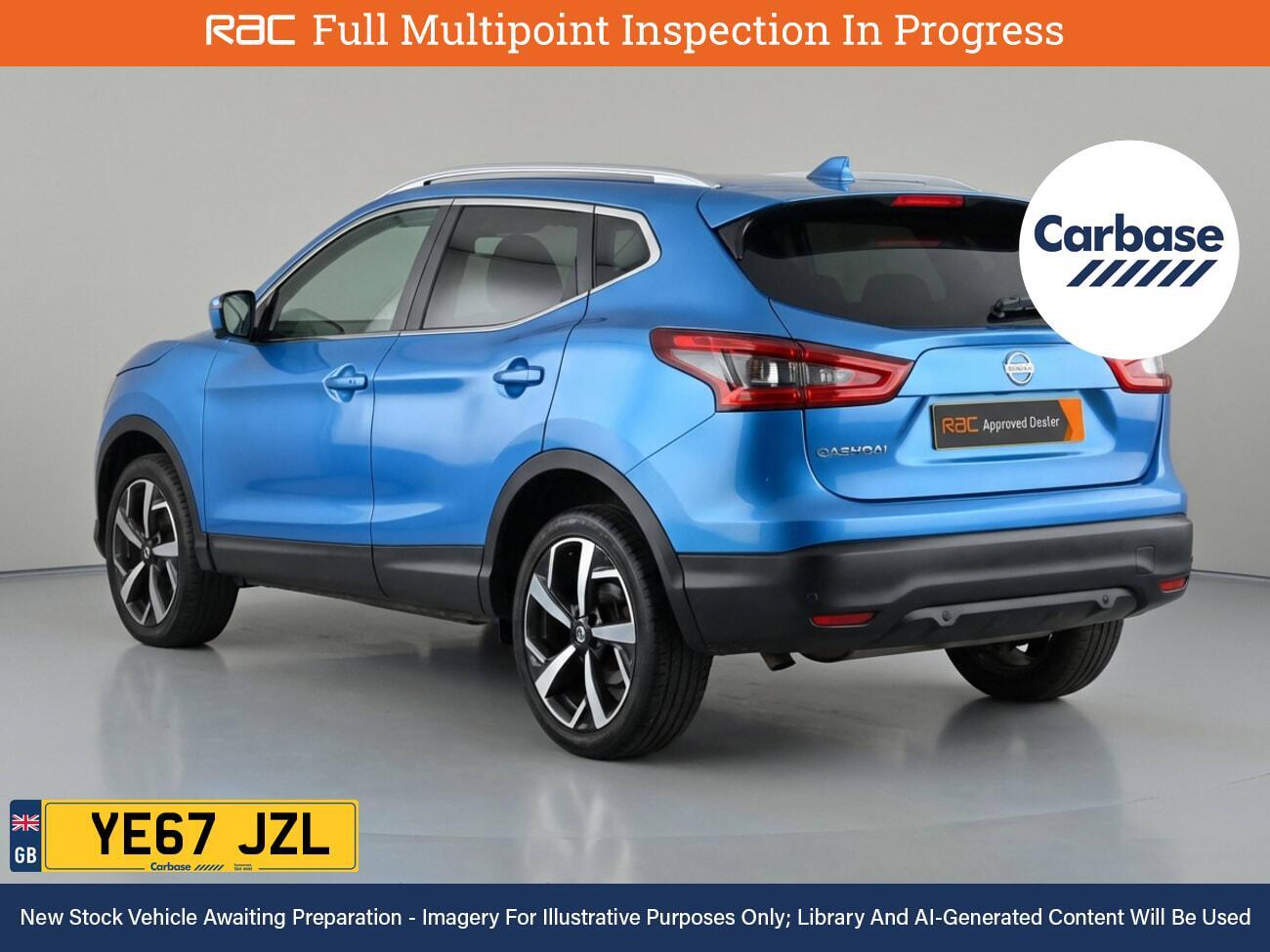 Used Nissan Qashqai 2017 for sale - 77968178: Photo 2
