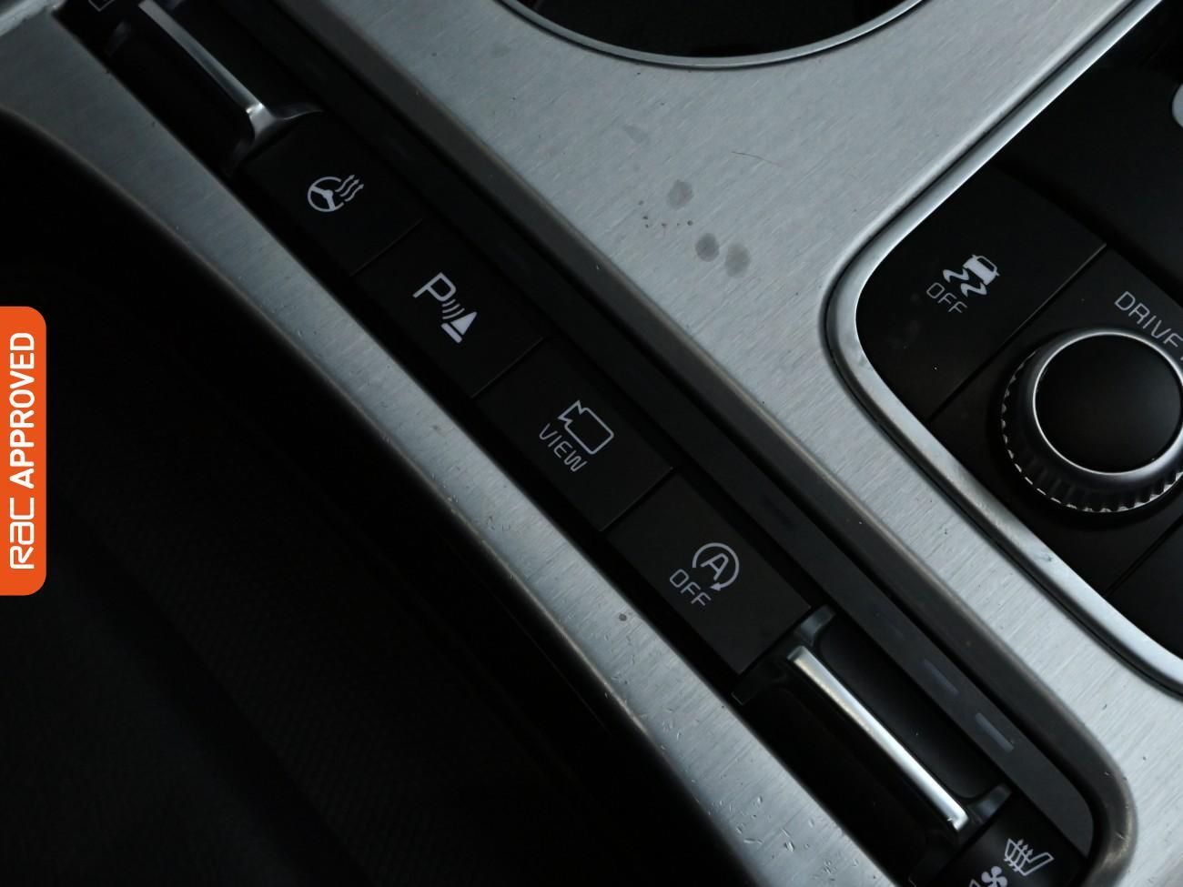 Used Kia Stinger 2019 for sale - 75898558: Photo 21