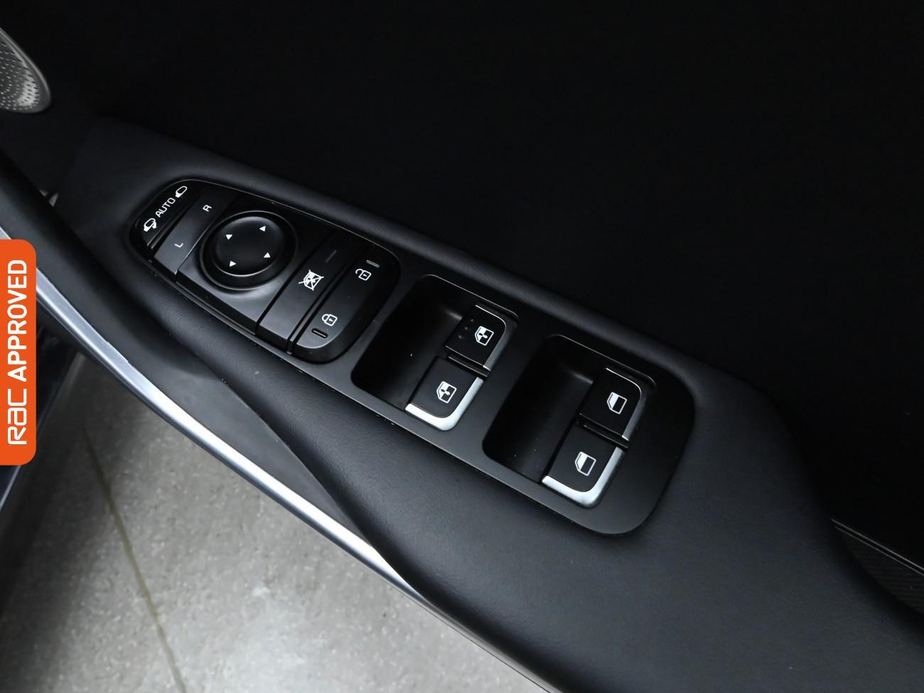 Used Kia Stinger 2019 for sale - 75898558: Photo 25