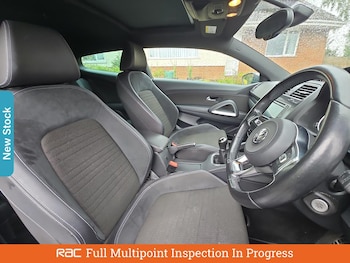 Used Volkswagen Scirocco 2017 for sale - 75760123: Photo