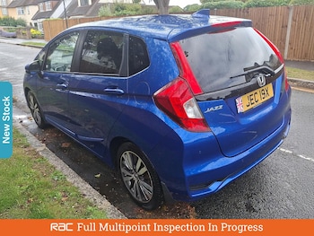 Used Honda Jazz 2018 for sale - 76298729: Photo 2