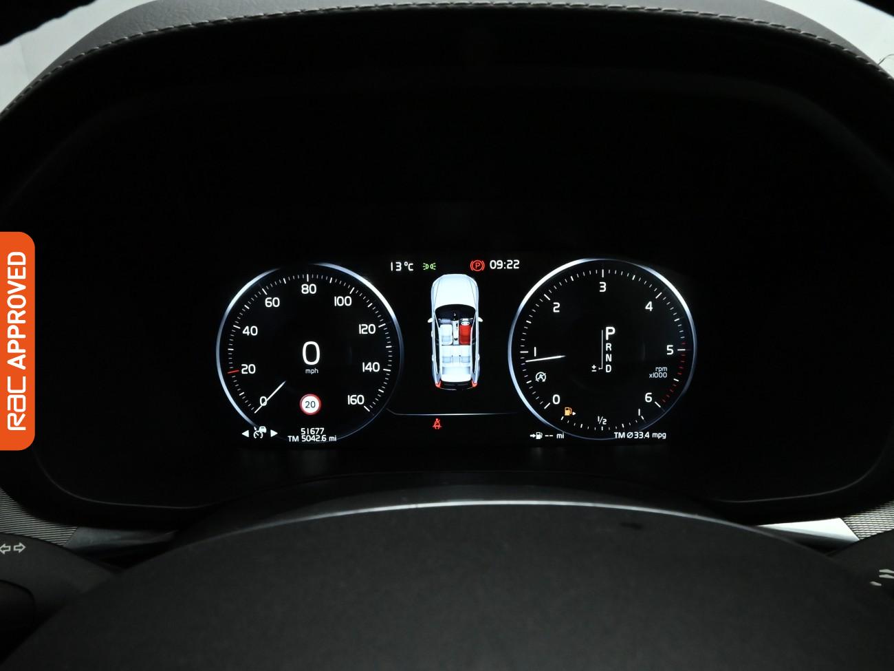 Used Volvo XC60 2017 for sale - 76863201: Photo 11