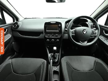 Used Renault Clio 2019 for sale - 79716813: Photo