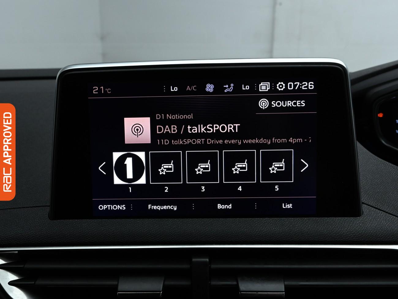 Used Peugeot 3008 2018 for sale - 76096788: Photo 16
