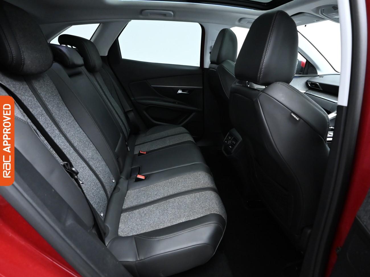 Used Peugeot 3008 2018 for sale - 76495459: Photo 13