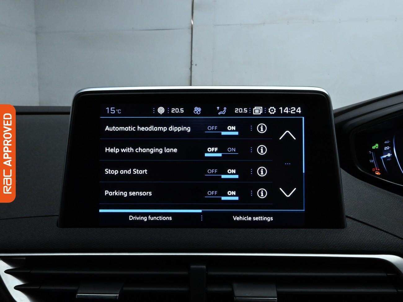 Used Peugeot 3008 2018 for sale - 76495459: Photo 17