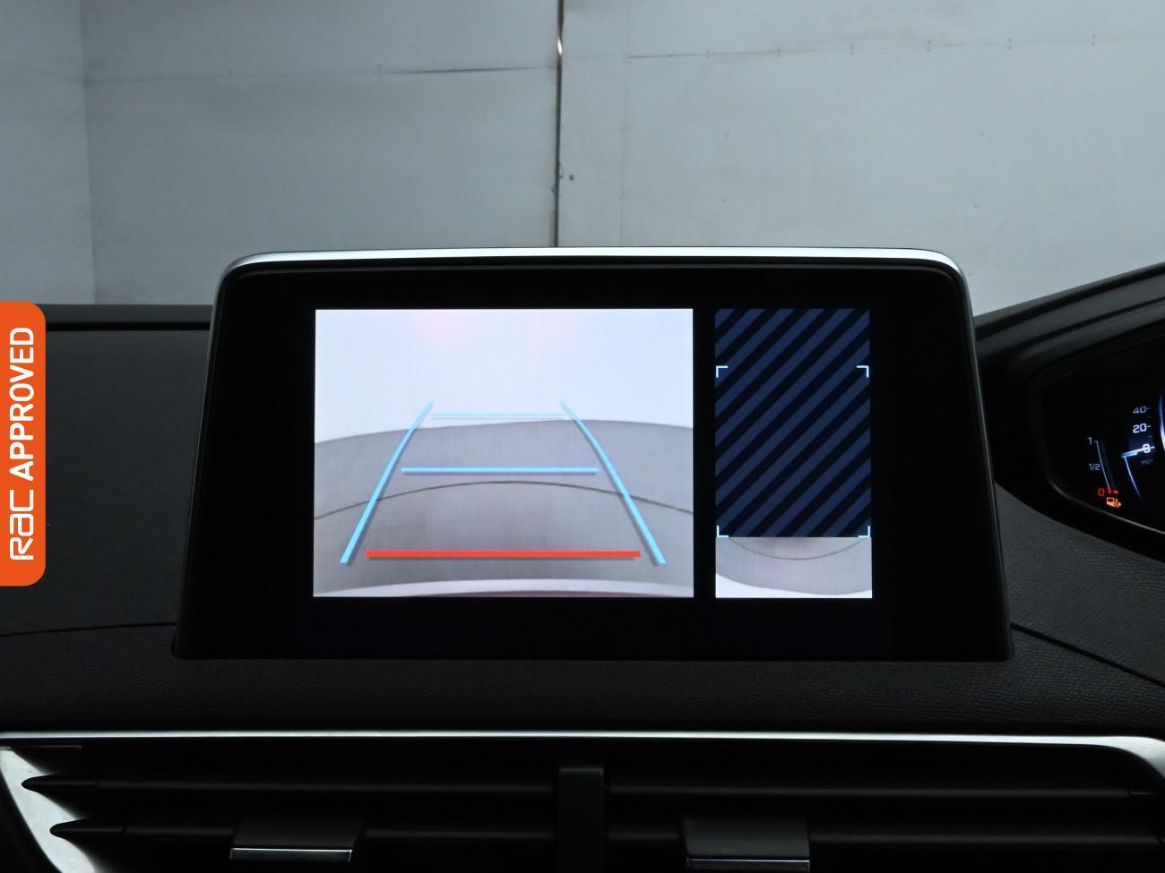 Used Peugeot 3008 2018 for sale - 76495459: Photo 3