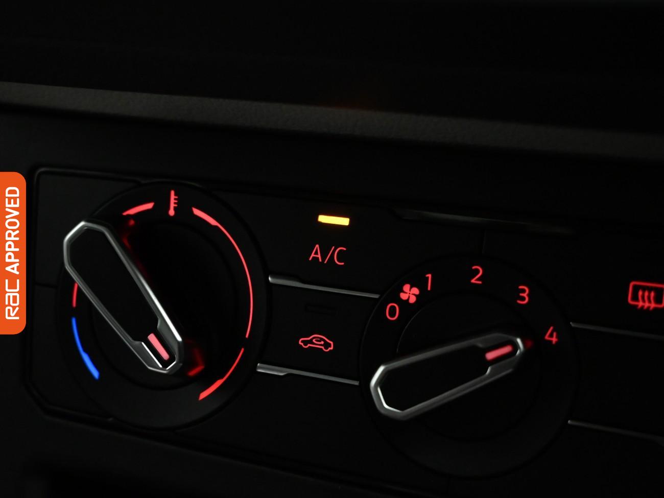 Used Volkswagen Polo 2019 for sale - 76610892: Photo 18