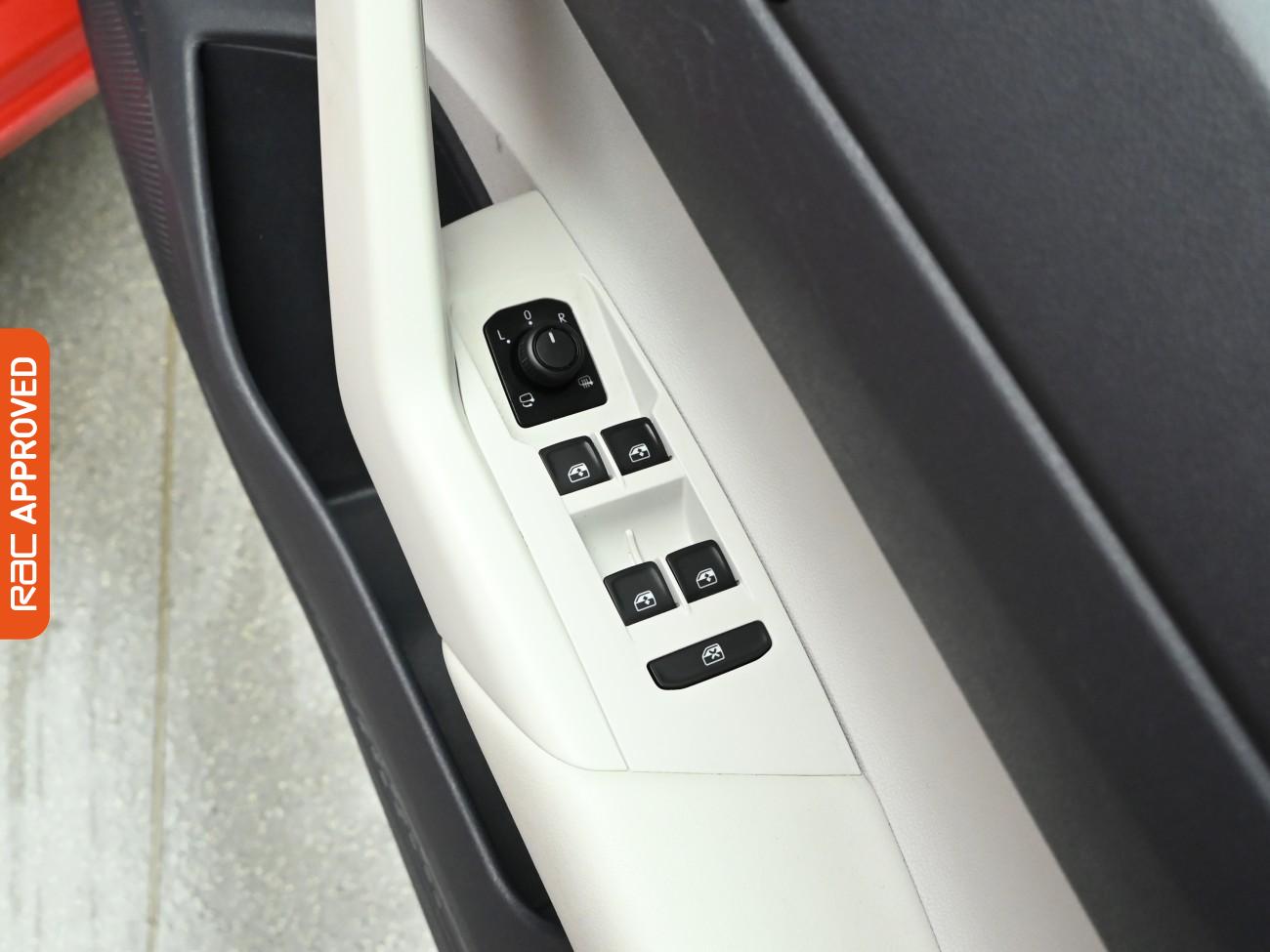 Used Volkswagen Polo 2019 for sale - 76610892: Photo 23