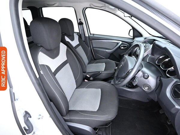 Used Dacia Duster 2016 for sale - 76142185: Photo 12